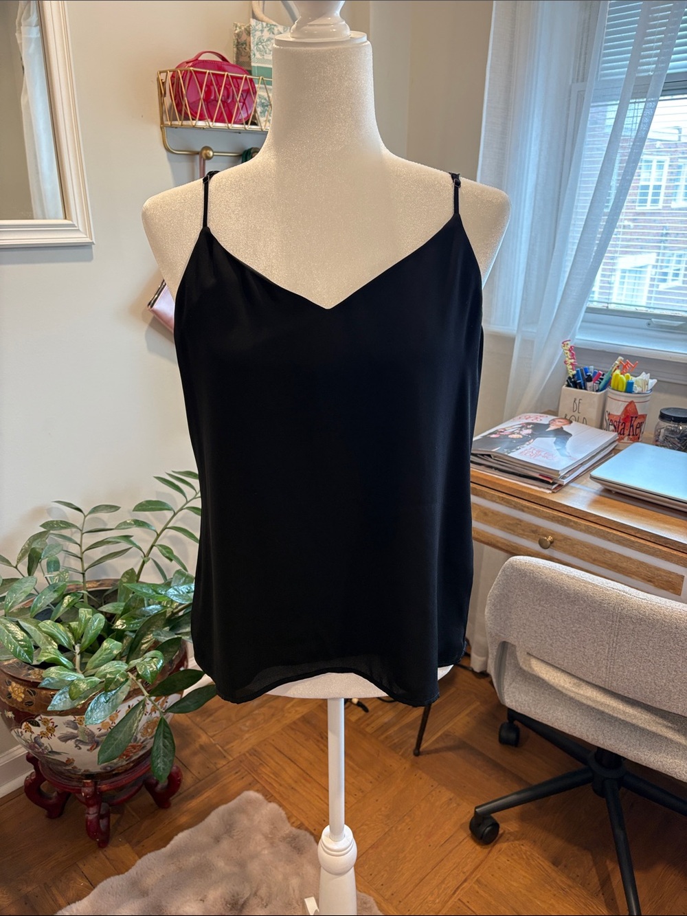Banana Republic Black V-Neck Silk-Look Cami